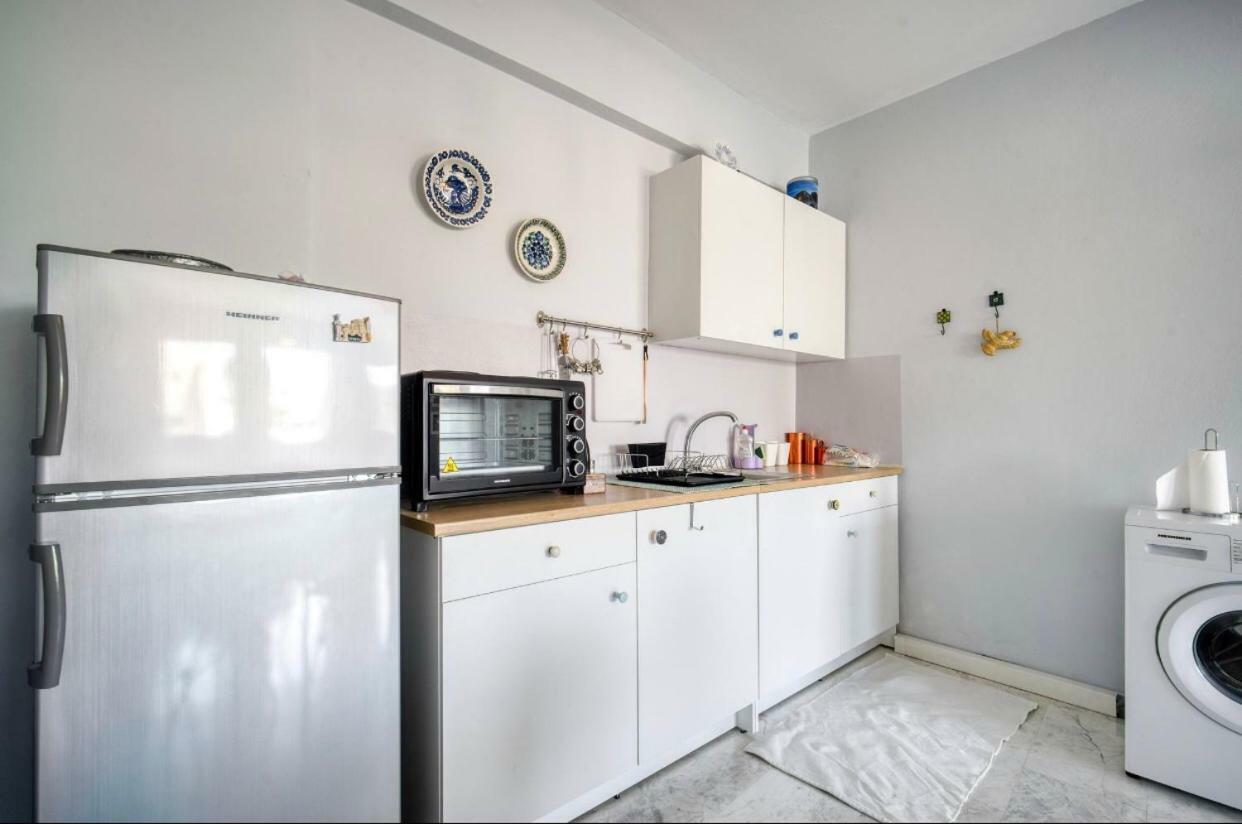 A Little Taste Of Home Apartments Atene Esterno foto